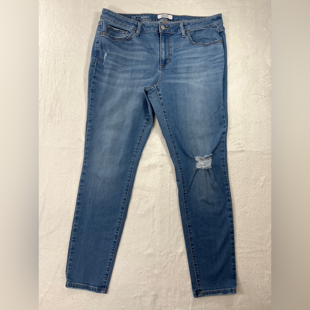 Sonoma Blue Distressed Skinny Jeans
